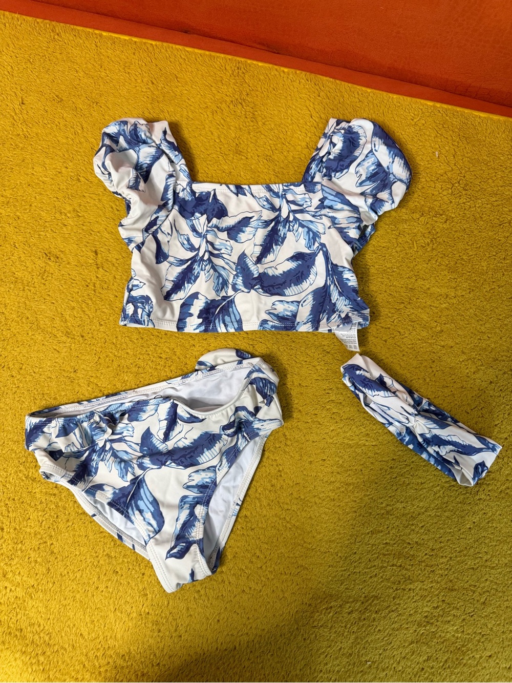 jessica simpson Blue Leaf Print Puff Sleeve Bikini Set sz 10 girls